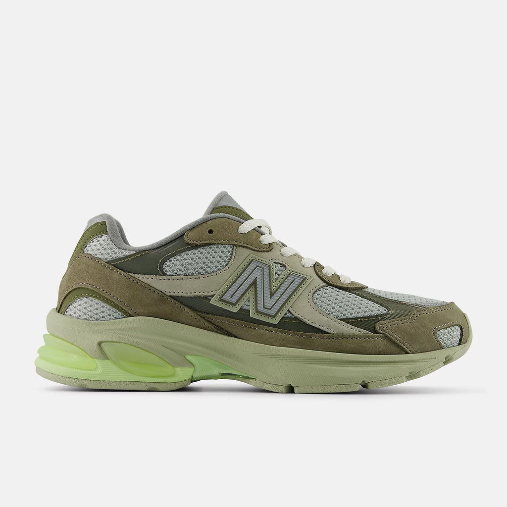 NEW BALANCE U20101AH sneakers covert green dry lime