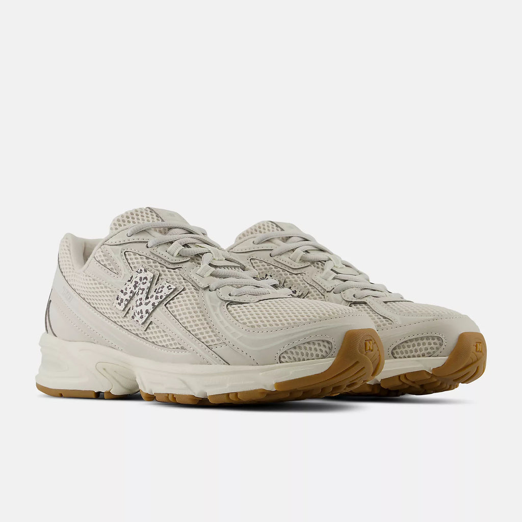 NEW BALANCE U7407KF sneakers moonbeam sea salt