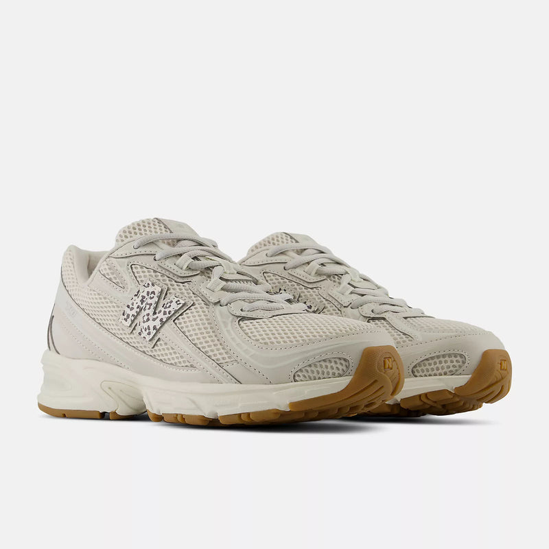 NEW BALANCE U7407KF sneakers moonbeam sea salt