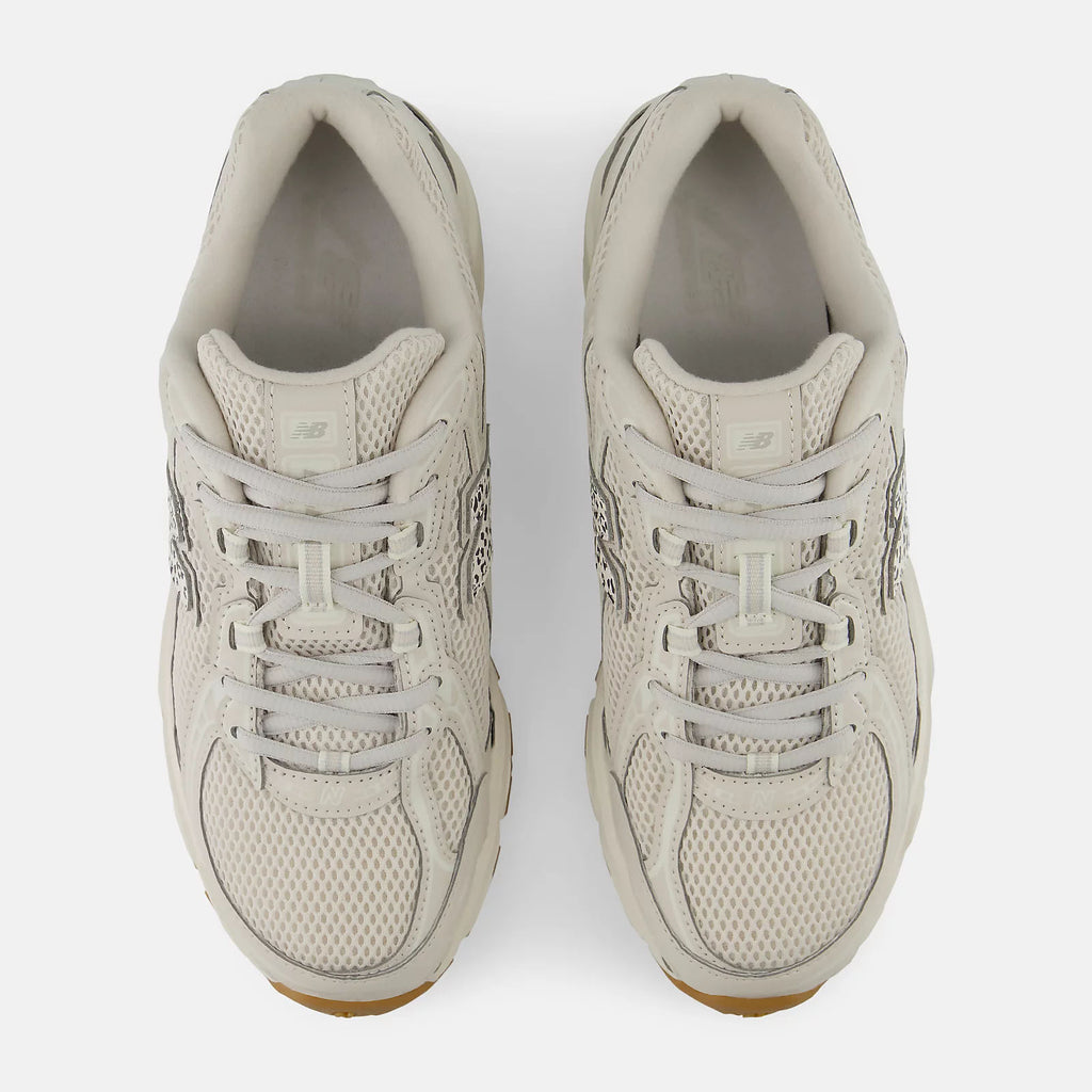 NEW BALANCE U7407KF sneakers moonbeam sea salt