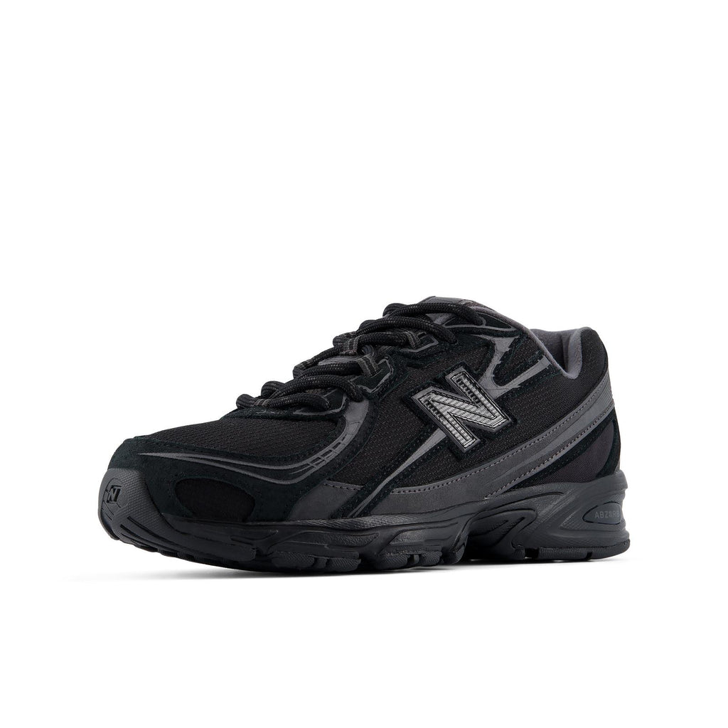 NEW BALANCE U7408XH sneakers black