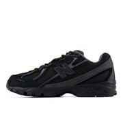 NEW BALANCE U7408XH sneakers black