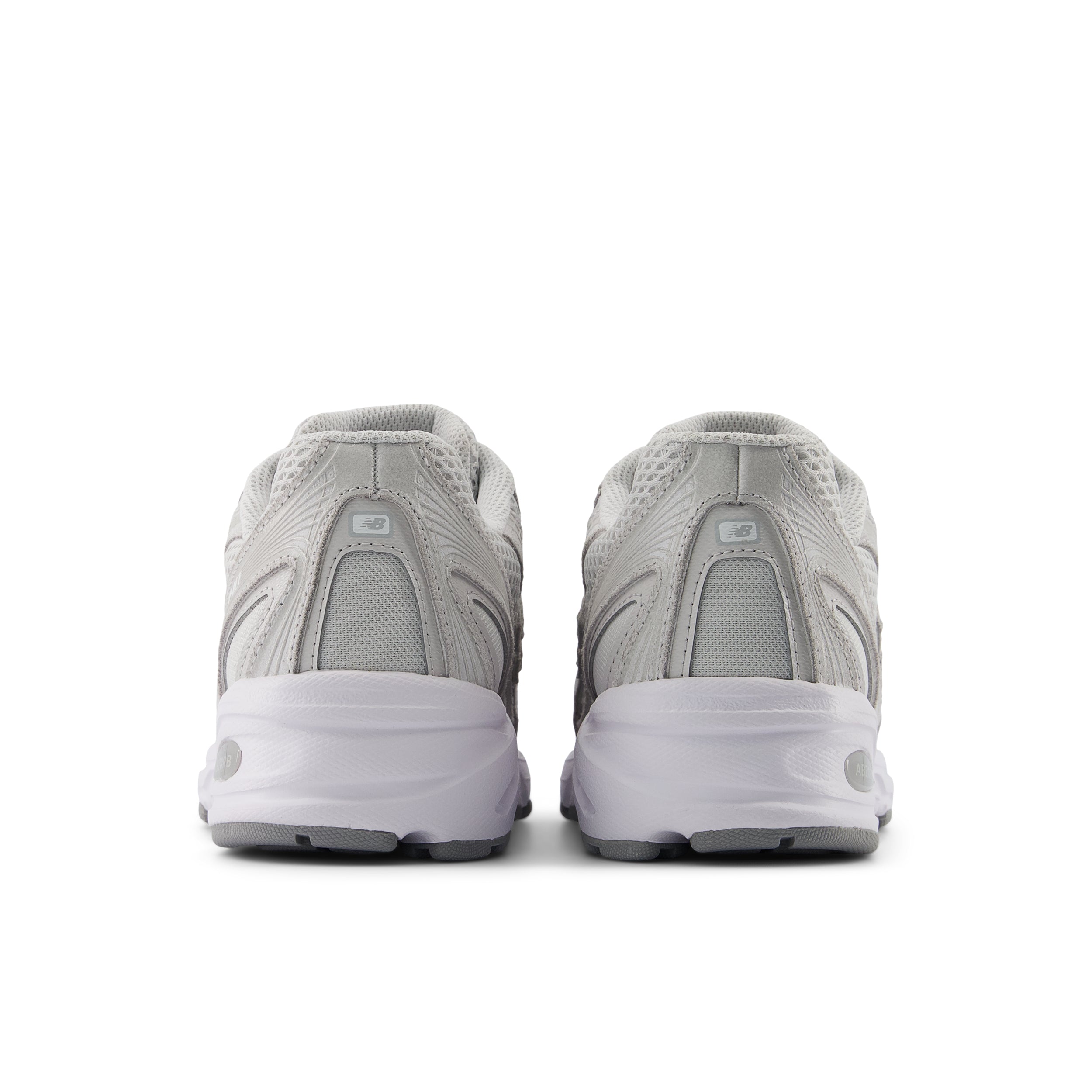 NEW BALANCE U740GS2 - Shop online at Monar