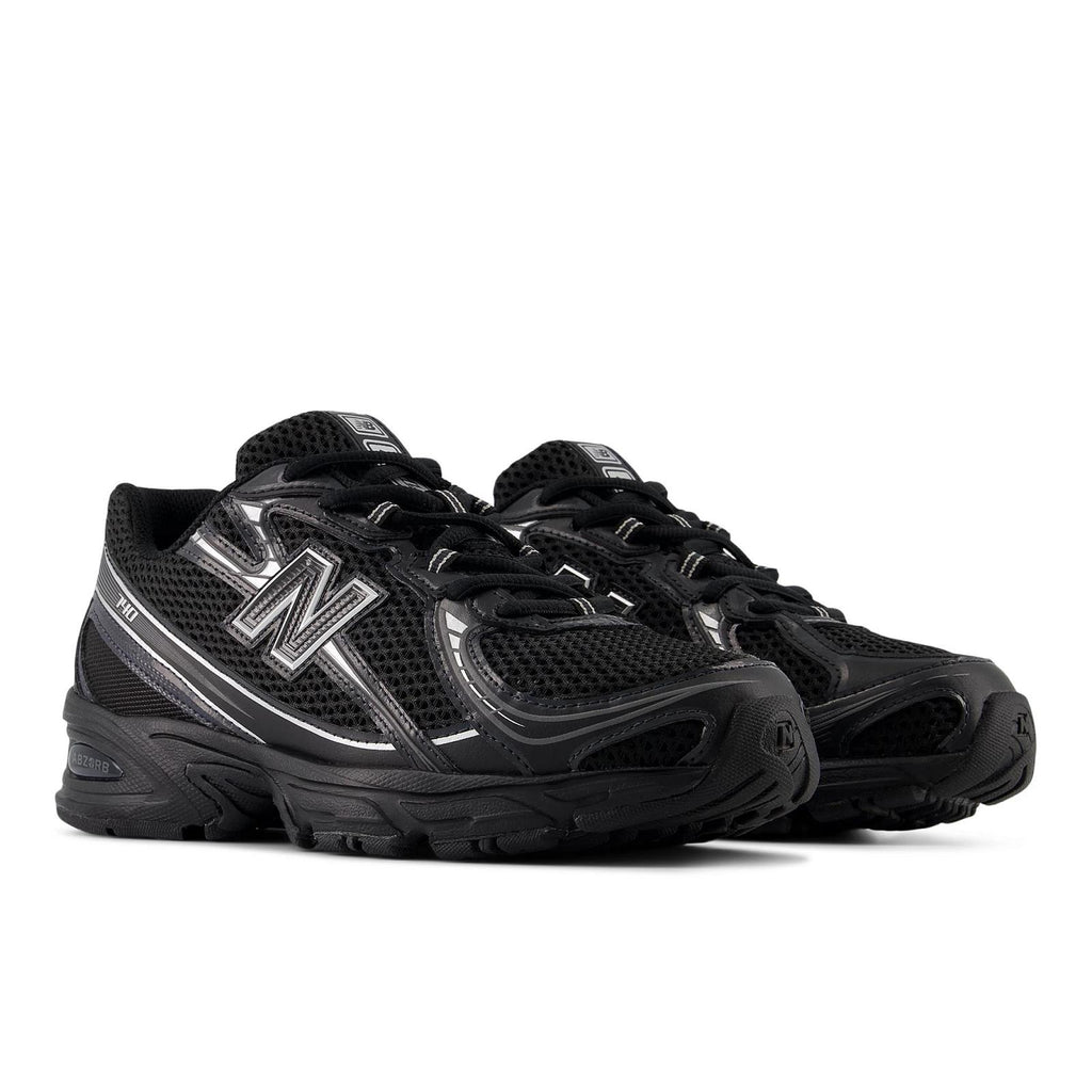 NEW BALANCE U740BM2