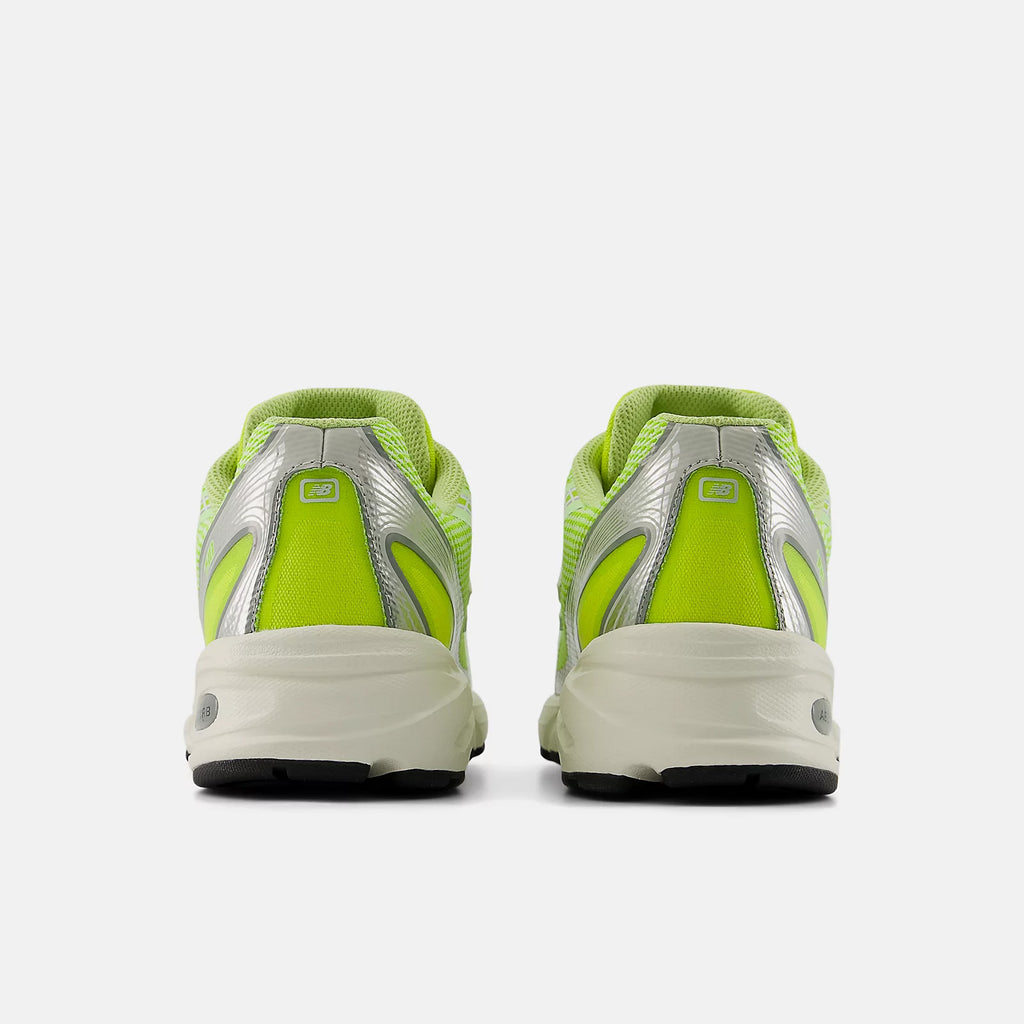 NEW BALANCE U740N8QA sneakers timberwolf/afterglow