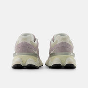 NEW BALANCE U906029M sneakers truffle salt timberwolf