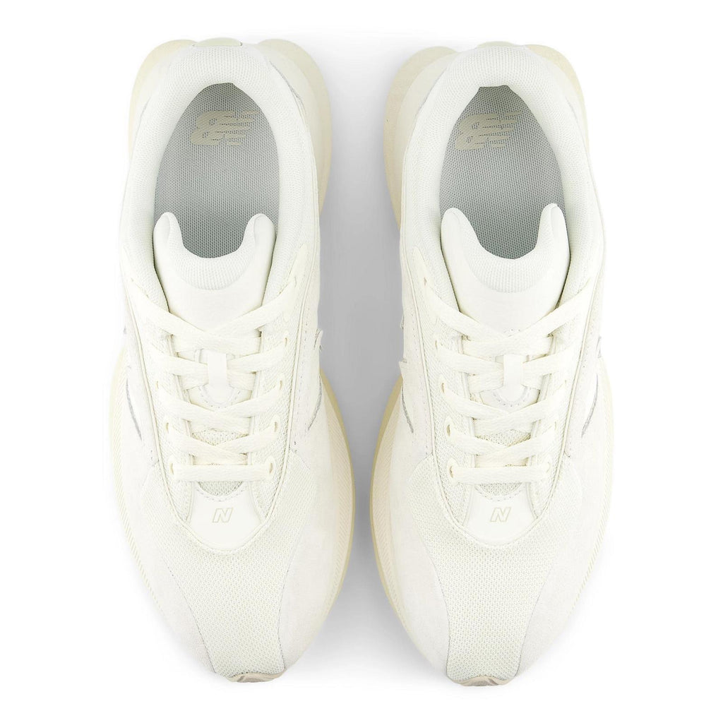NEW BALANCE UTFOA4U0 sneakers angora