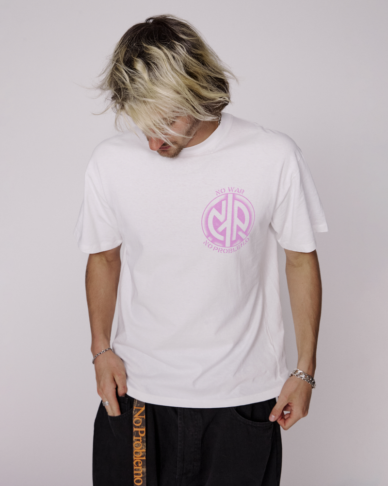 NO WAR SS TEE