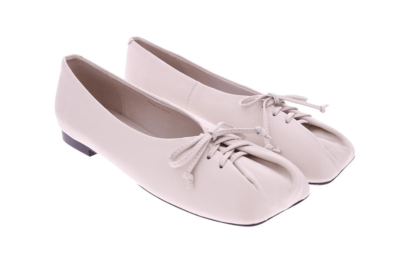 OA Non-fashion Butter lace up ballerinas off white