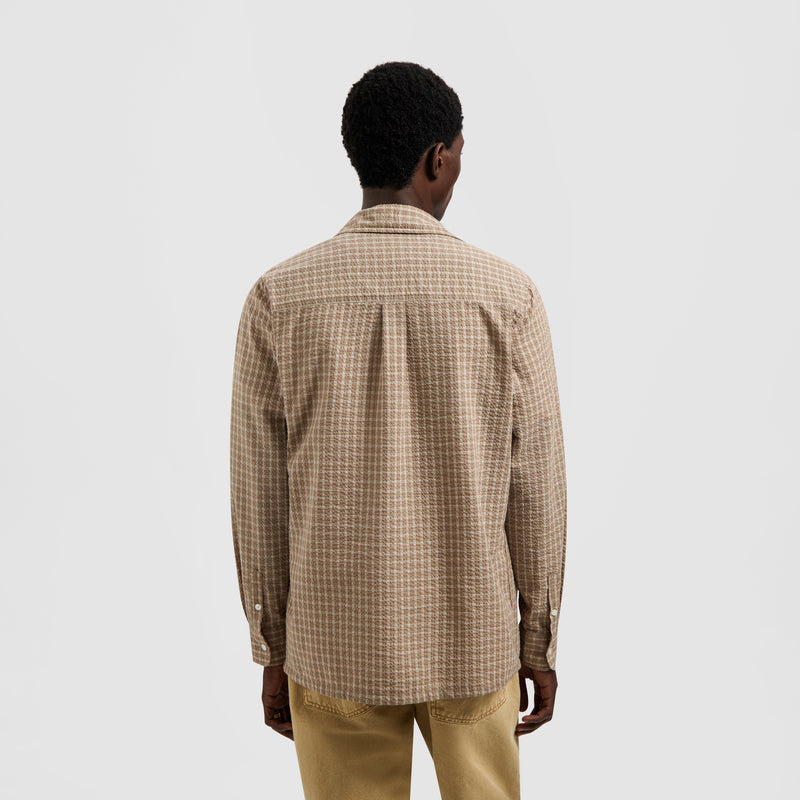 CHECKED SEERSUCKER LS SHIRT