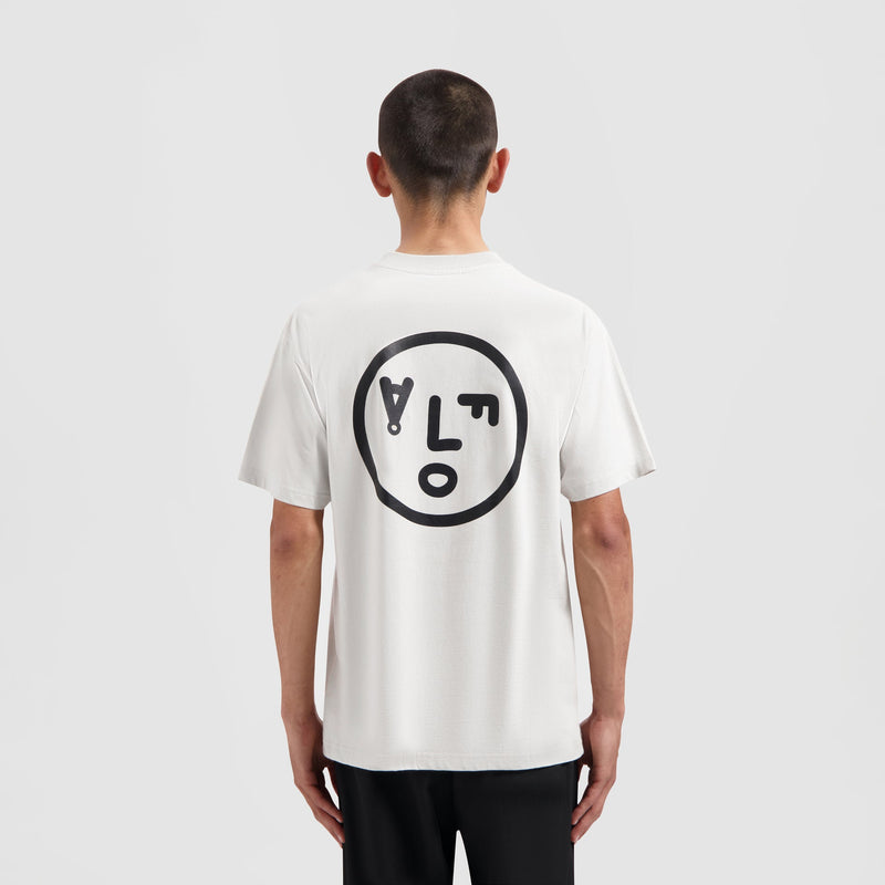 FACE TEE