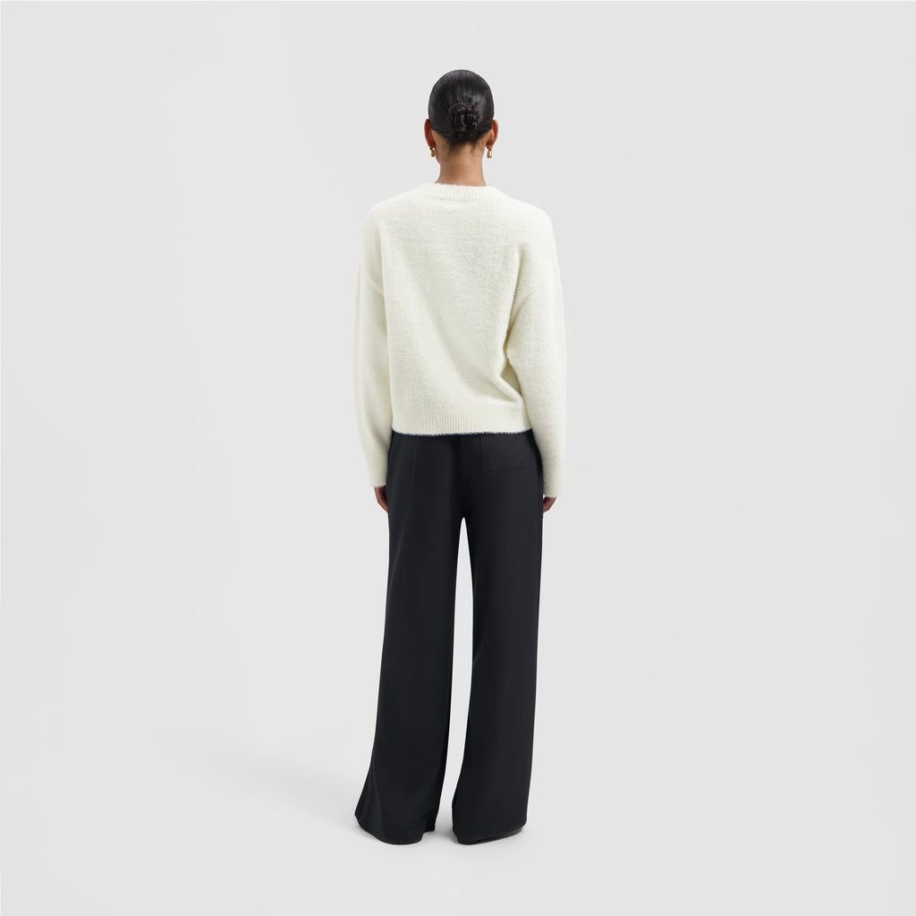 FLUFFY SCRIPT LOGO KNIT