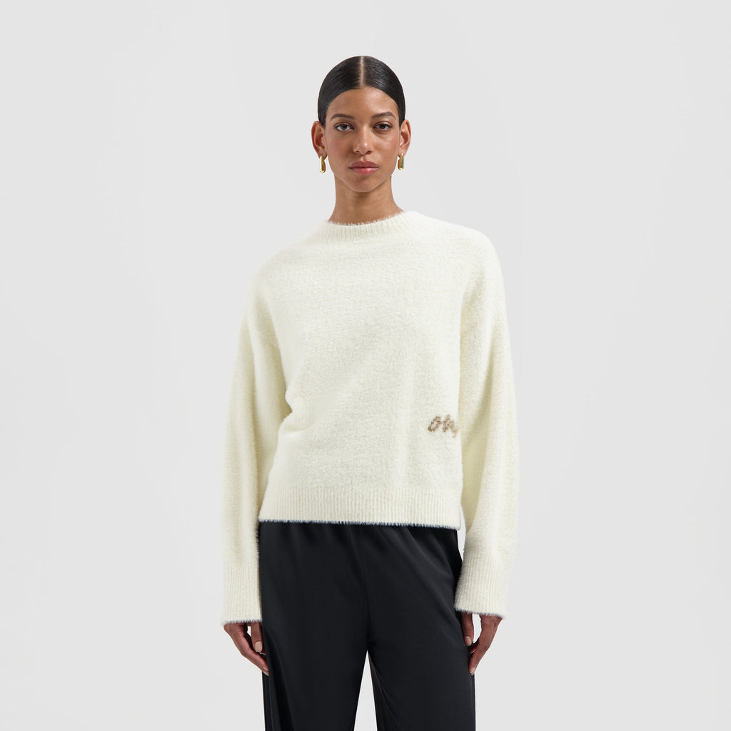 FLUFFY SCRIPT LOGO KNIT