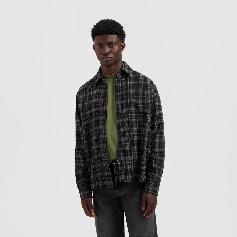PLAID BOXY SHIRT