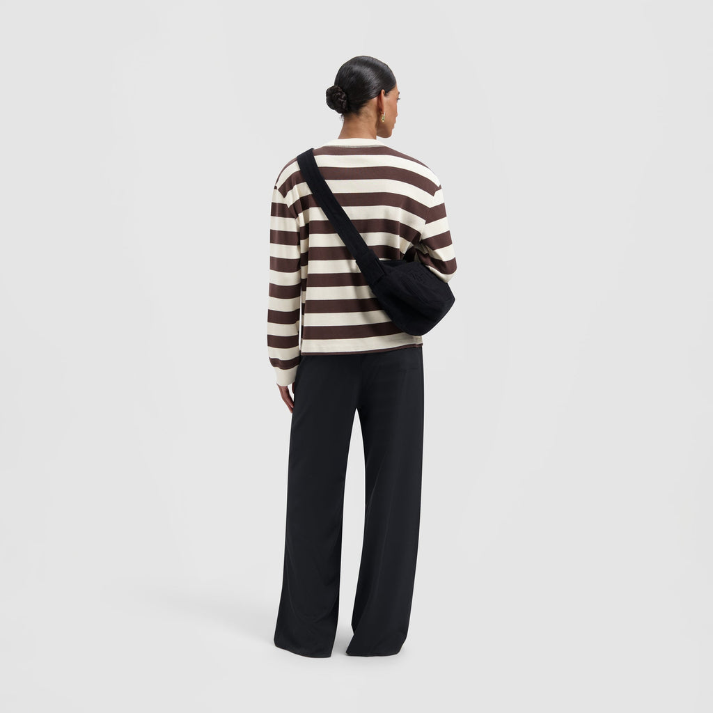 STRIPED RIB RETRO LOGO CREWNECK