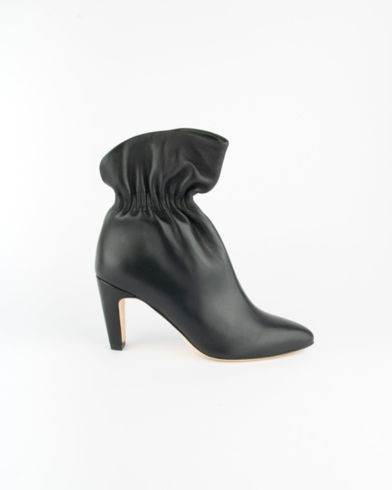 OSATURO Ankle boots black