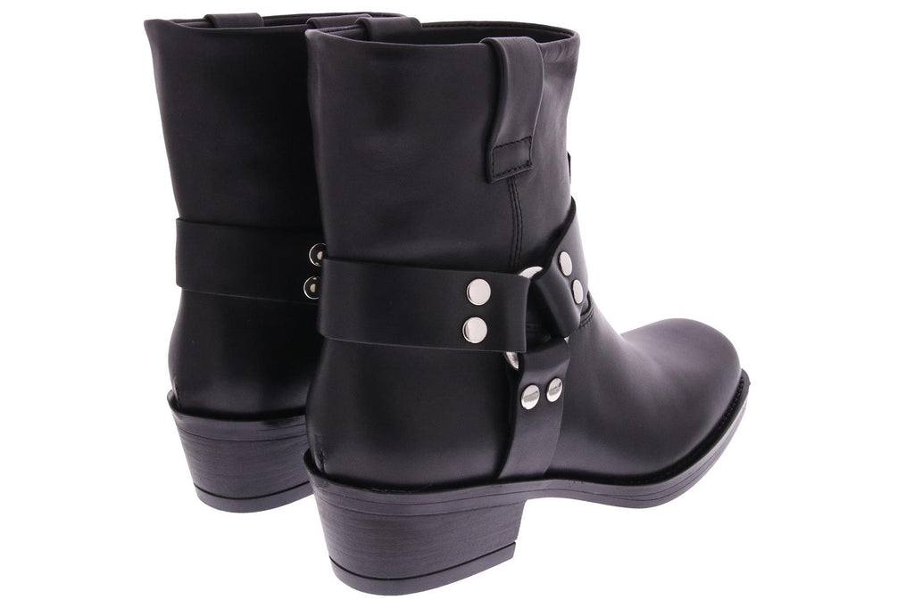 OSATURO Ankle boots black