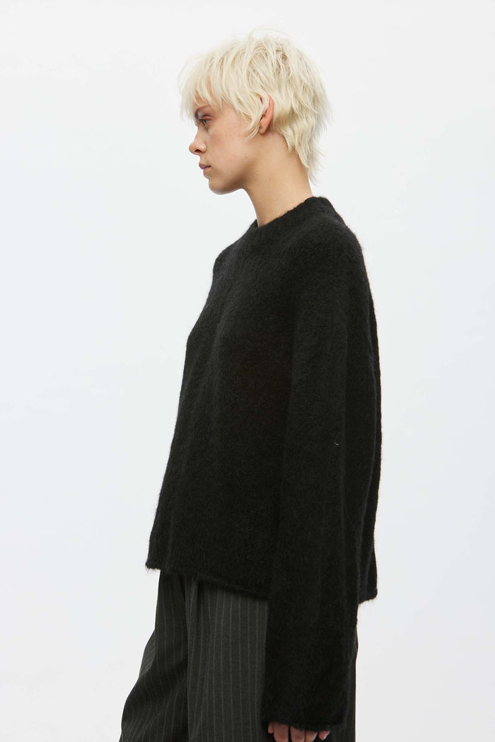 CULT KNIT O-NECK