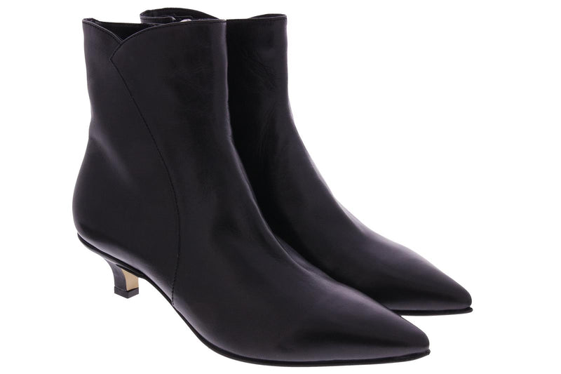 POMME D'OR Ankle boots black
