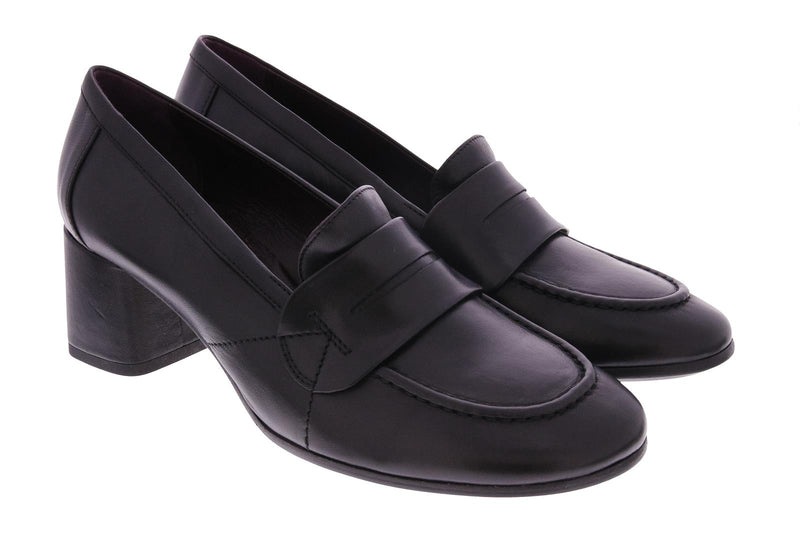 POMME D'OR Pumps black