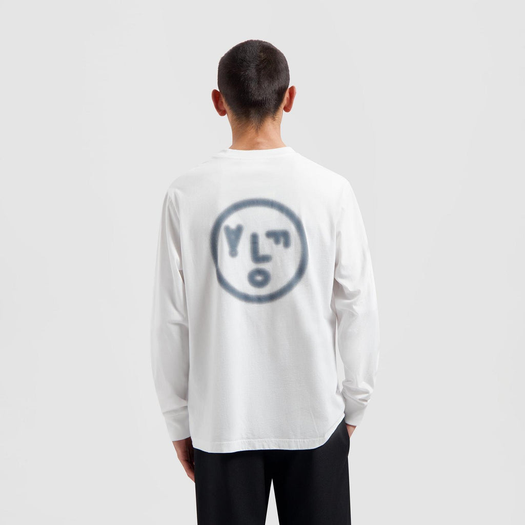 PIXELATED FACE TEE LS