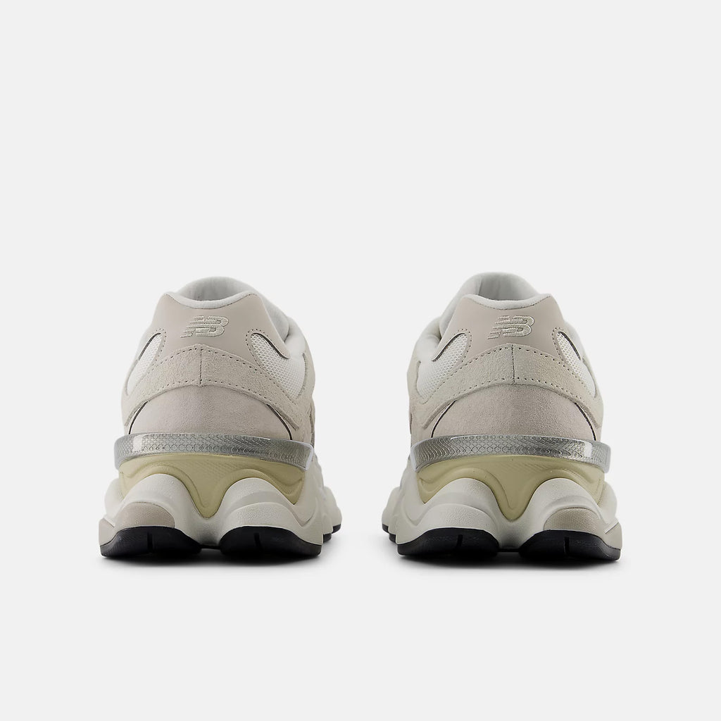 U9060WHT