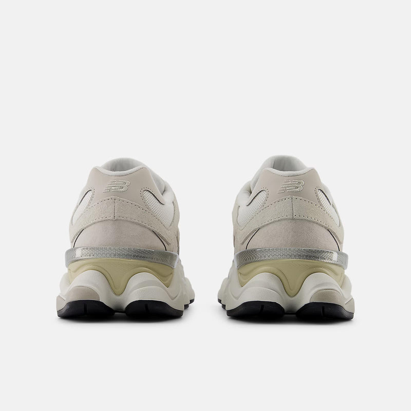 U9060WHT