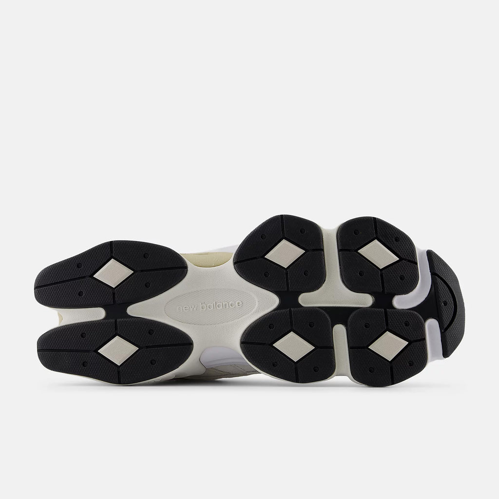 U9060WHT