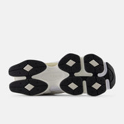 U9060WHT