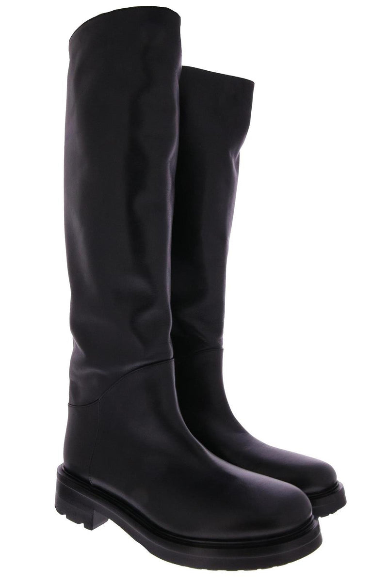 HIGH BOOTS