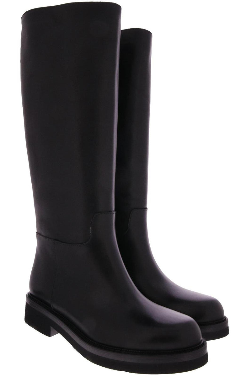 HIGH BOOTS