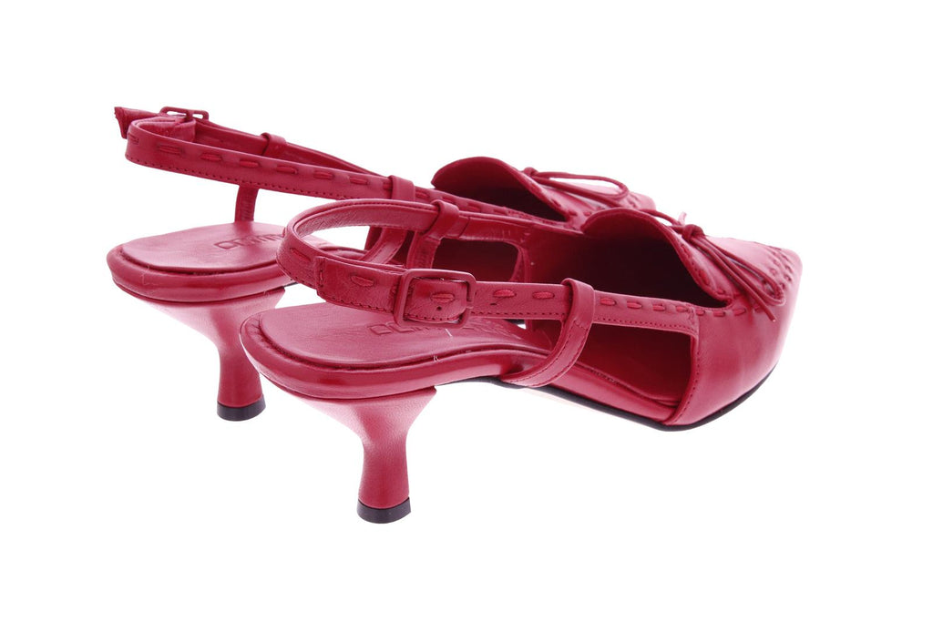 SLINGBACK PUMPS