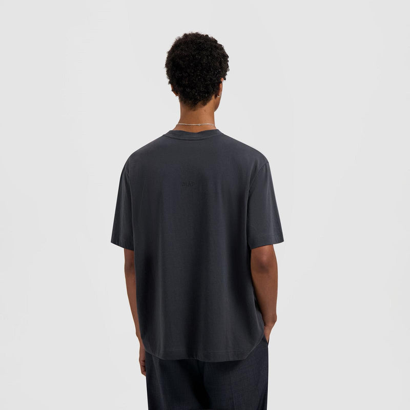 ESSENTIAL TEE