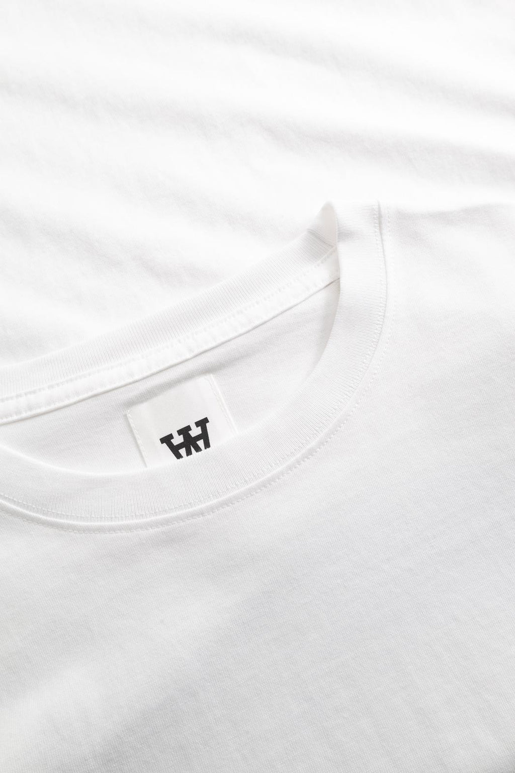 ACE OUTSIDER TEE