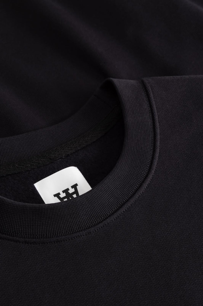JAMES MAP CREWNECK