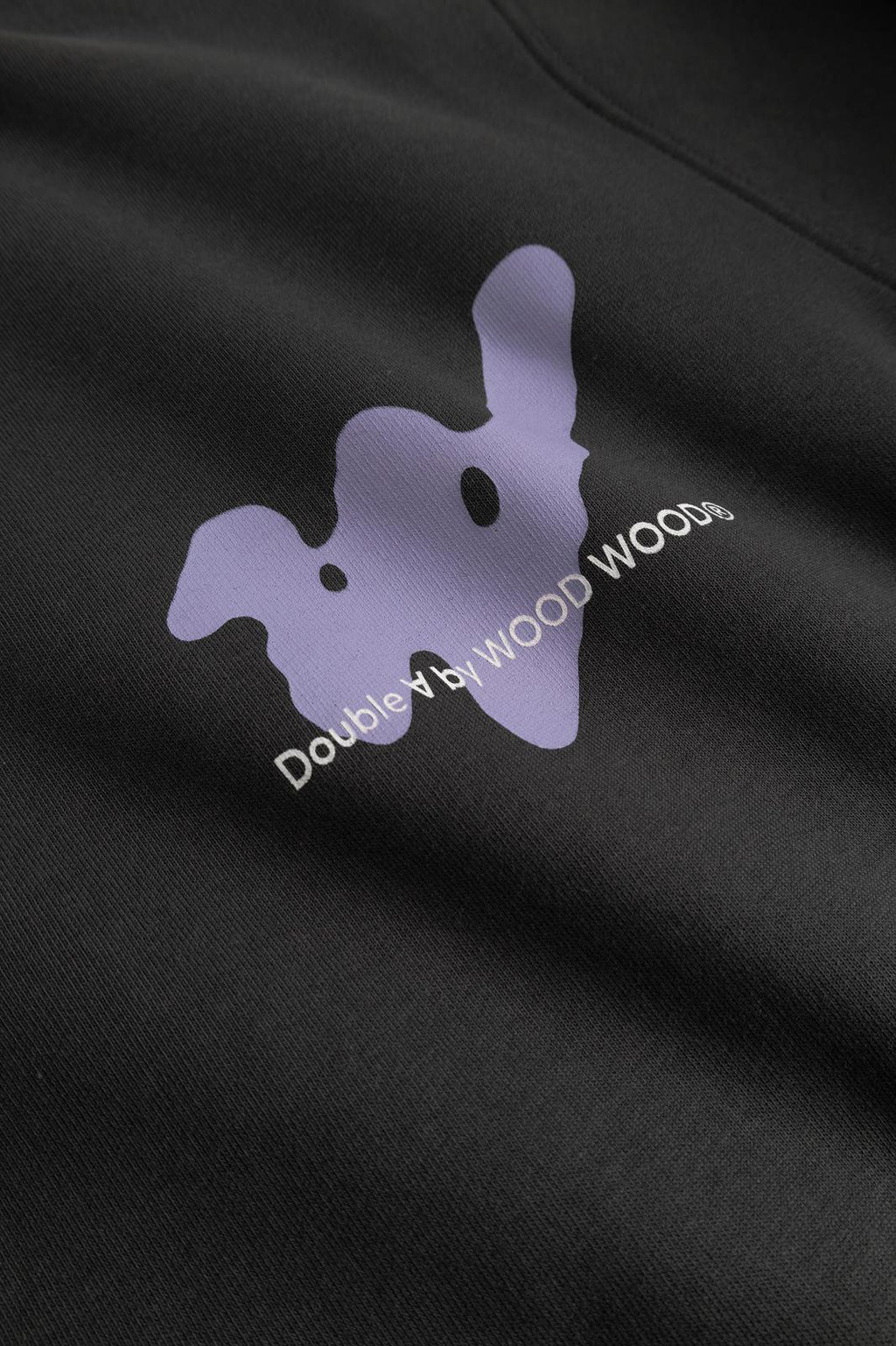 JAMES GHOST CREWNECK