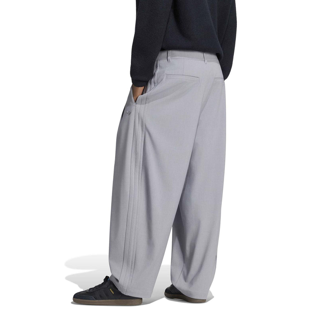 TRACK PANTS