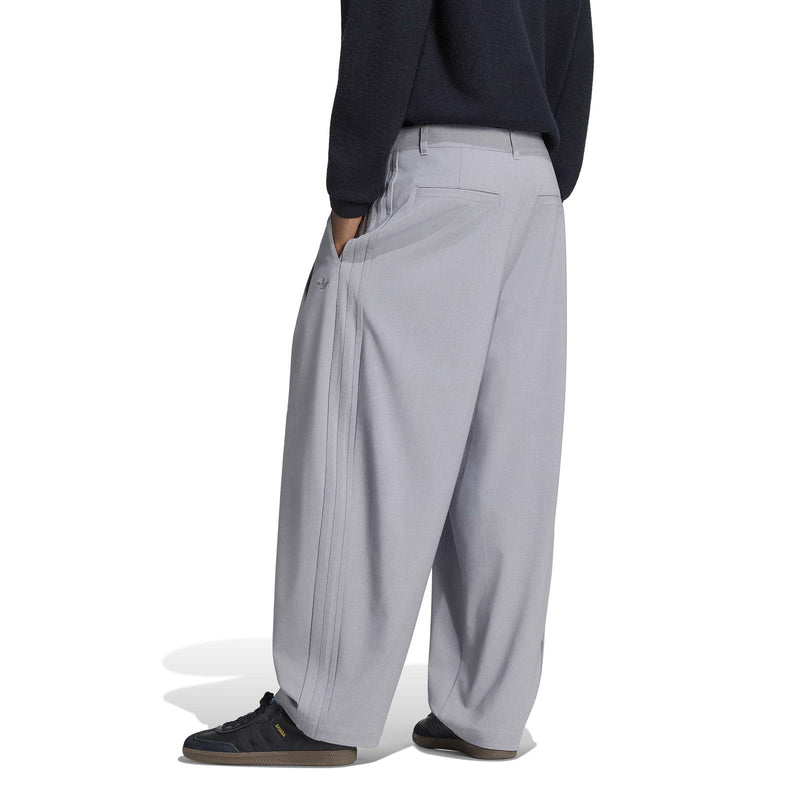 TRACK PANTS