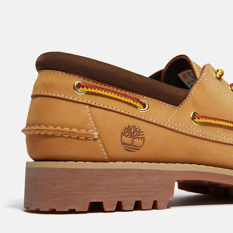AUTHENTIC BOAT SHOE