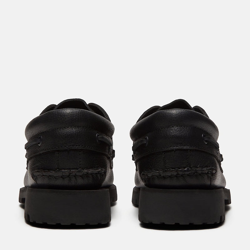 AUTHENTIC BOAT SHOE