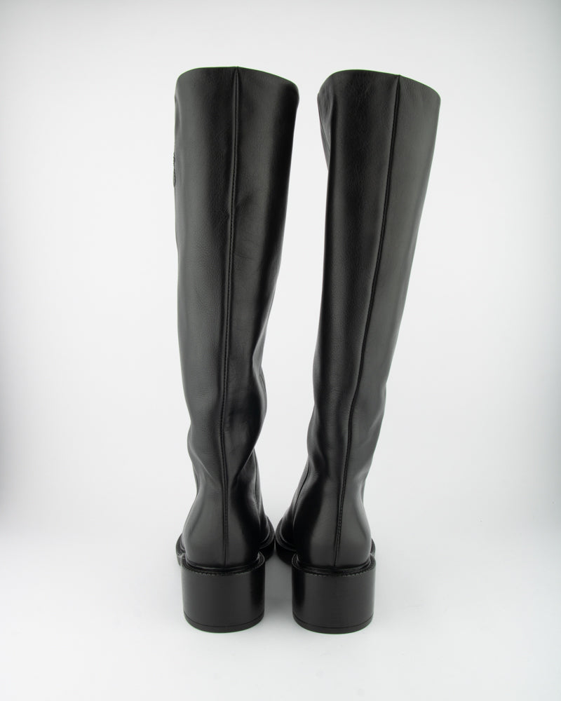 HIGH BOOTS