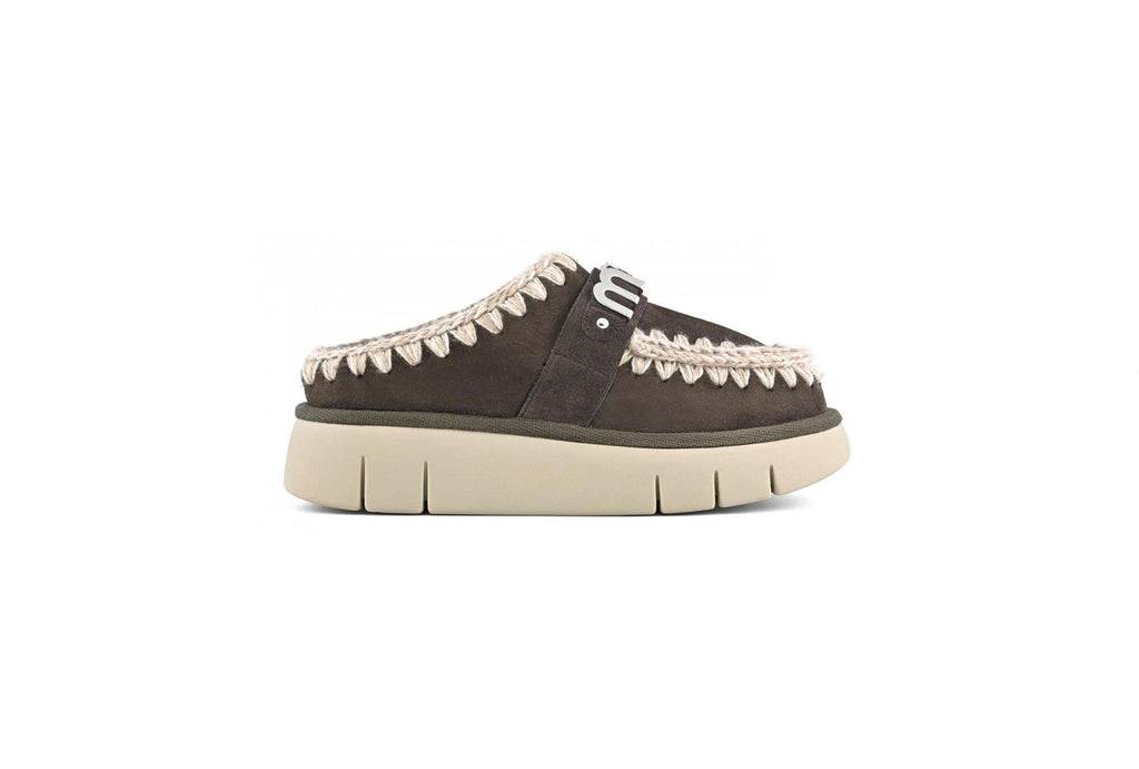 BOUNCE CLOG METAL LOGO