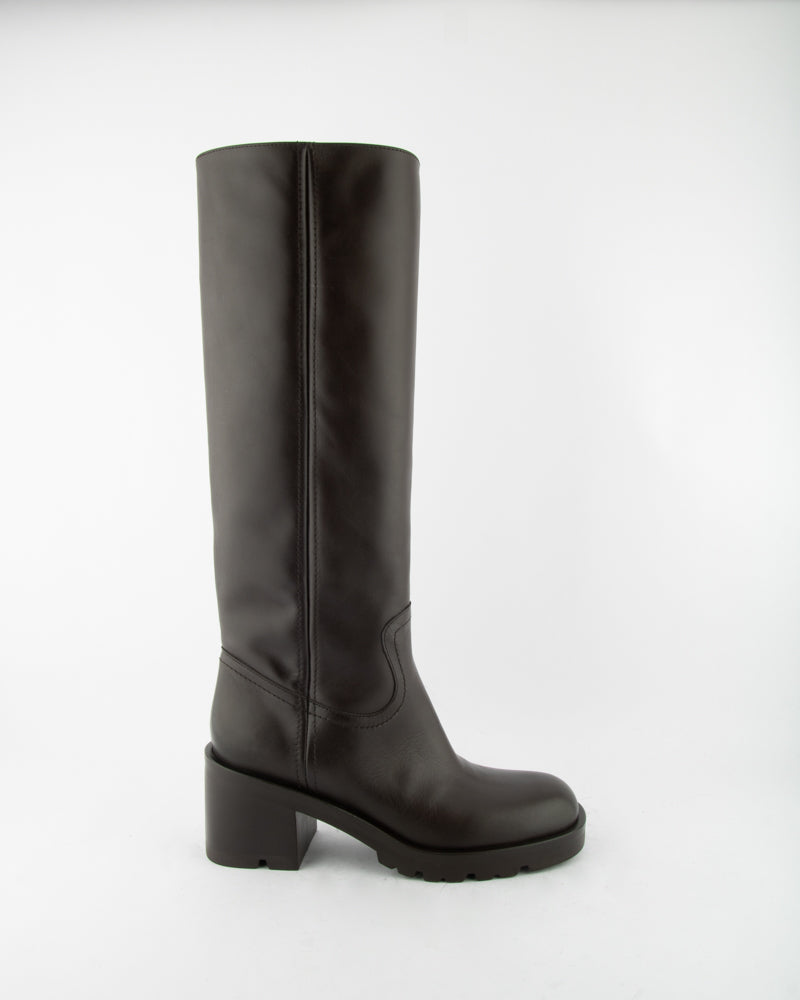 HIGH BOOTS