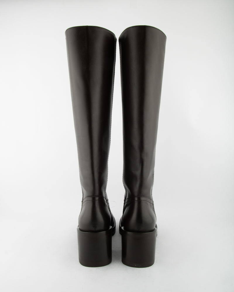 HIGH BOOTS