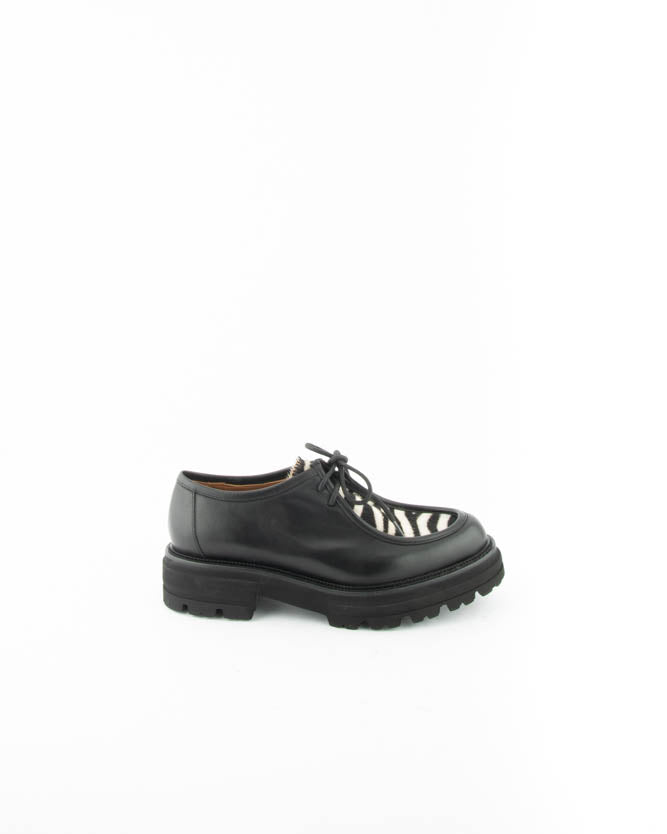 DERBY SHOES