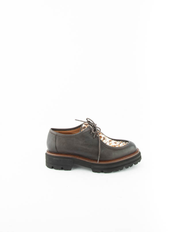 DERBY SHOES