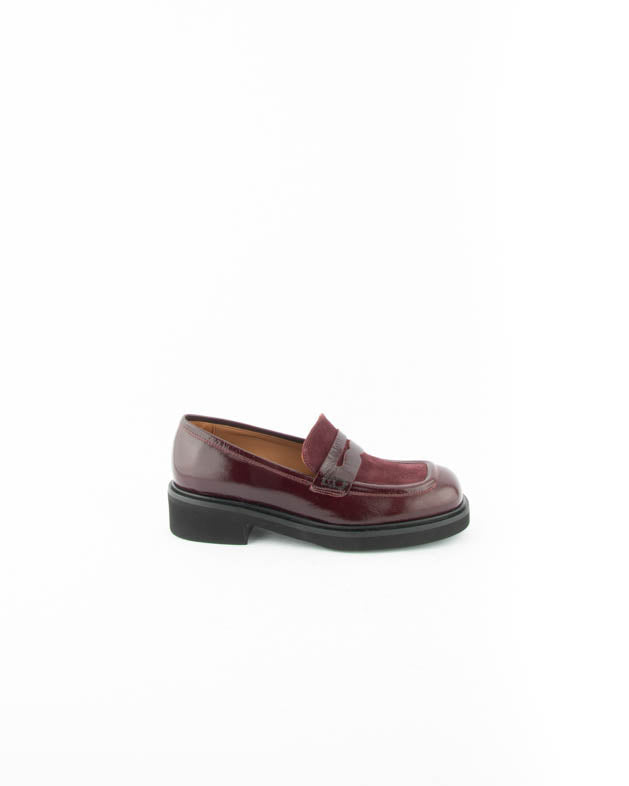 LOAFERS