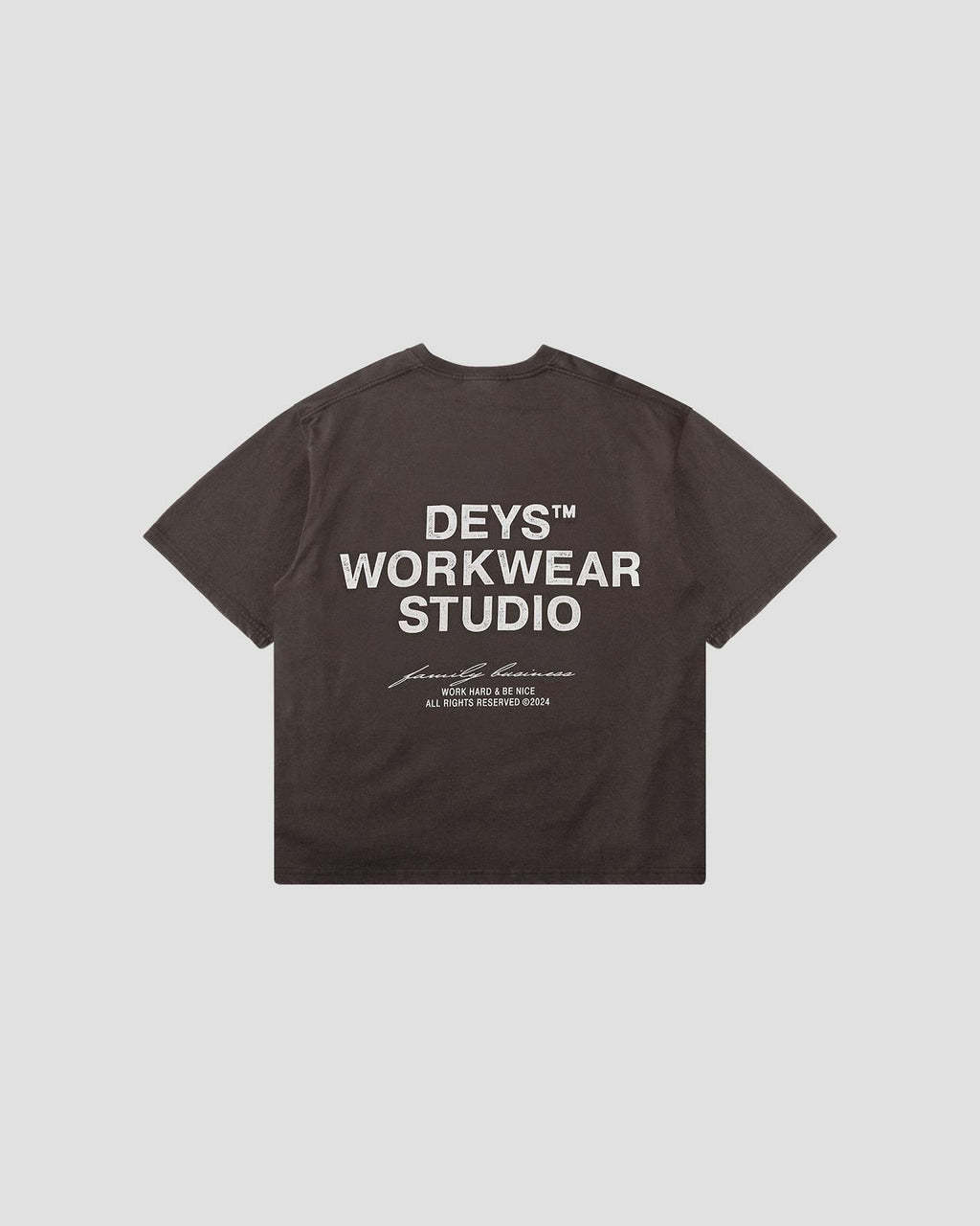 HILLSIDE PRINT TEE