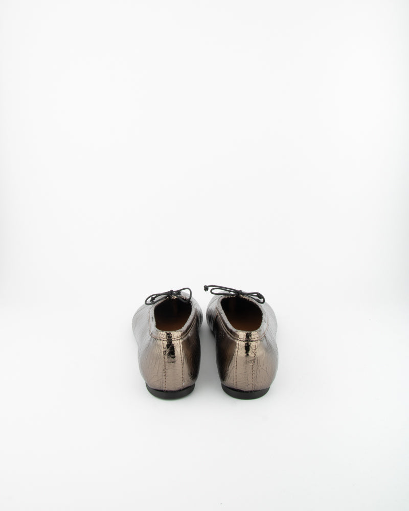 BALLERINAS