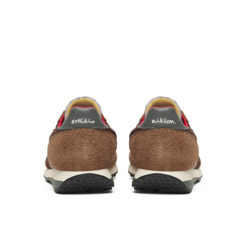 SAUCONY X ESTUDIO NIKSEN Trainer 80 mocha white